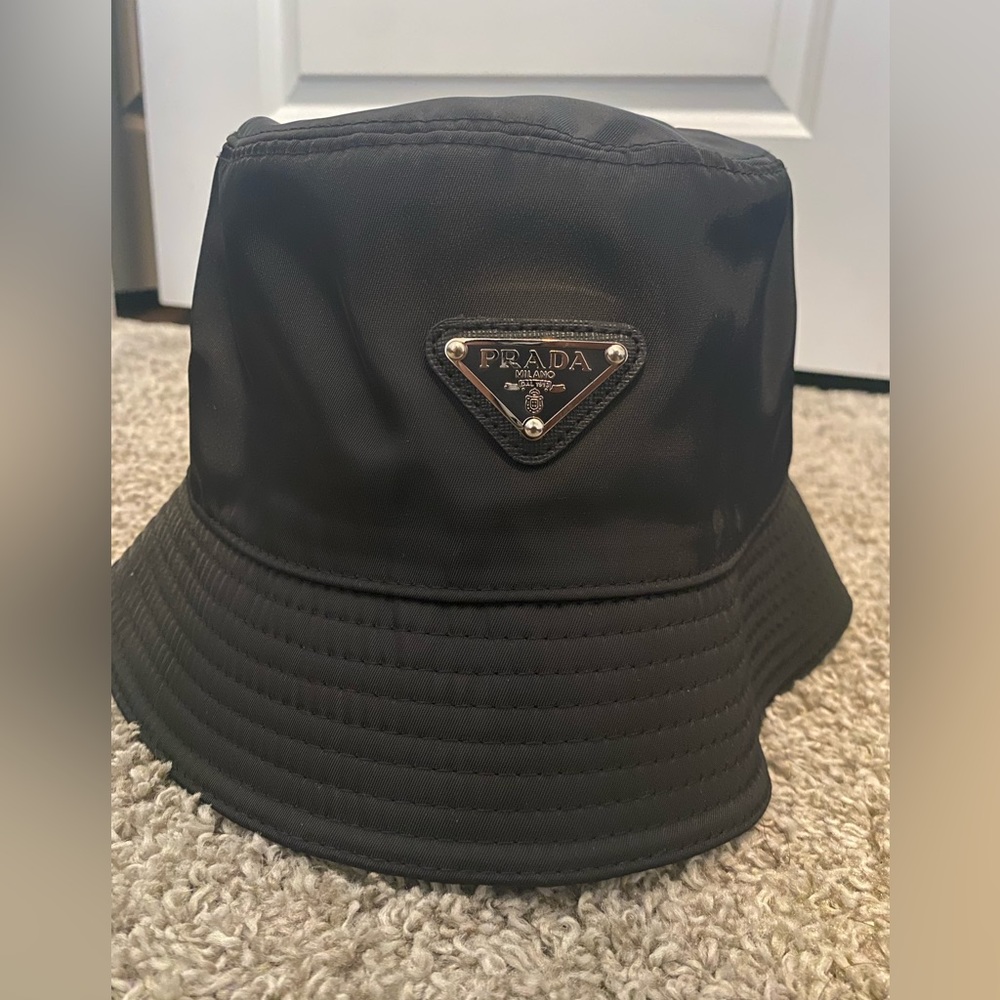 New Prada Nylon bucket hat in black